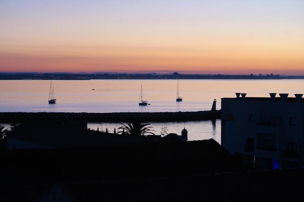 In The Old Town Close To The Beach Lagos Exterior foto
