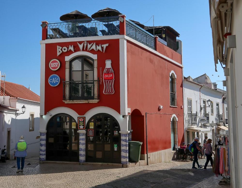 In The Old Town Close To The Beach Lagos Exterior foto